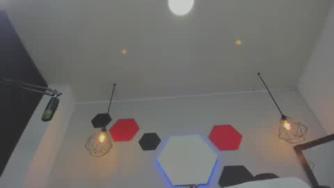 Snapshot of salomeswet chatting on 16, 11, 2025 martina online show from 16, 11, 2025