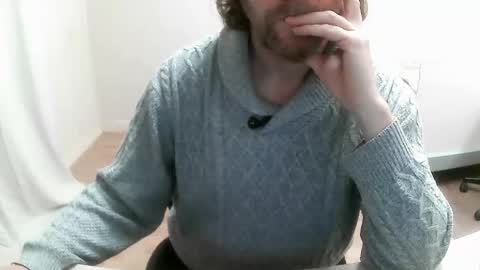 Saltimbanquier  Salt  ou  Banquier  online show from 10, 12, 2024