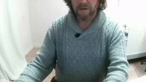 Saltimbanquier  Salt  ou  Banquier  online show from 16, 12, 2024