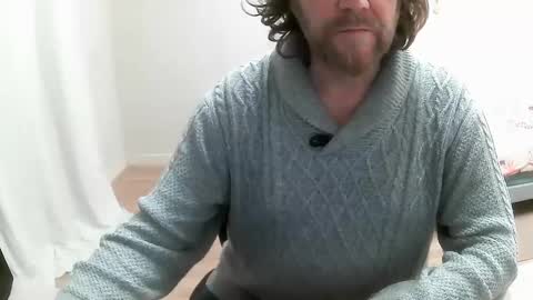 Saltimbanquier  Salt  ou  Banquier  online show from 26, 2, 2025