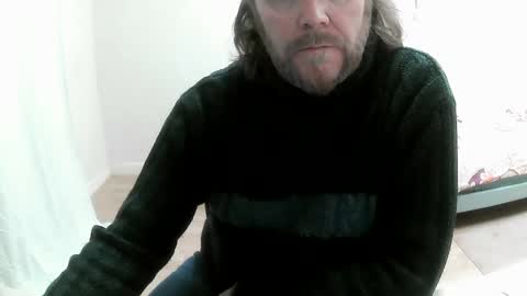 Saltimbanquier  Salt  ou  Banquier  online show from 7, 3, 2025