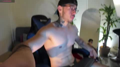 Snapshot of salvatore_costa chatting on 5, 11, 2025 Salvatore online show from 5, 11, 2025