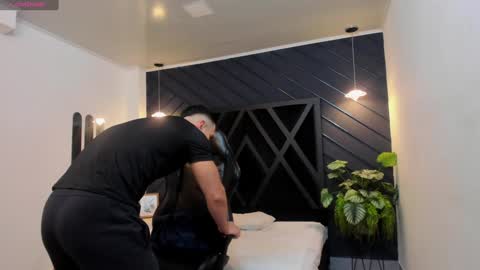 SALVATORE online show from 4, 2, 2025