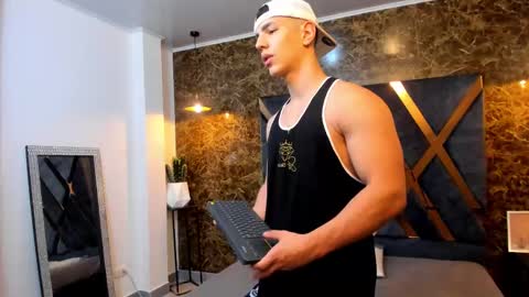 SALVATORE online show from 10, 2, 2025