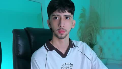 salvatore  online show from 18, 9, 2025