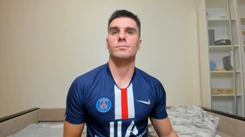 Snapshot of sam_huston18 chatting on 16, 12, 2024 BACK IN 2 WEEKS online show from 16, 12, 2024