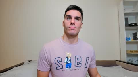 Snapshot of sam_huston18 chatting on 18, 12, 2024 BACK IN 2 WEEKS online show from 18, 12, 2024