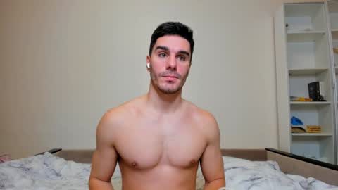 Snapshot of sam_huston18 chatting on 30, 12, 2024 BACK IN 2 WEEKS online show from 30, 12, 2024