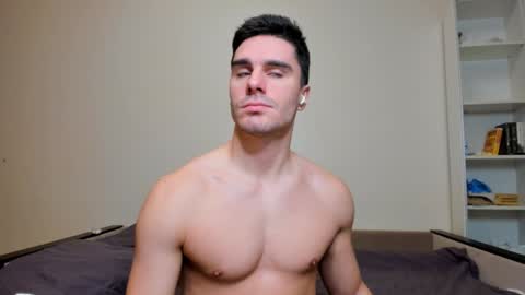 Snapshot of sam_huston18 chatting on 9, 1, 2025 BACK IN 2 WEEKS online show from 9, 1, 2025