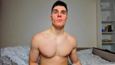 Snapshot of sam_huston18 chatting on 25, 1, 2025 BACK IN 2 WEEKS online show from 25, 1, 2025