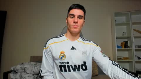 Snapshot of sam_huston18 chatting on 29, 1, 2025 BACK IN 2 WEEKS online show from 29, 1, 2025