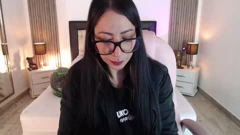 Snapshot of sam_mansson66 chatting on 5, 2, 2025 SAM MANSON online show from 5, 2, 2025