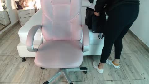 Snapshot of sam_mansson66 chatting on 7, 2, 2025 SAM MANSON online show from 7, 2, 2025