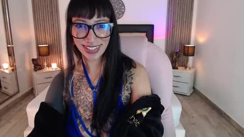 Snapshot of sam_mansson66 chatting on 13, 2, 2025 SAM MANSON online show from 13, 2, 2025