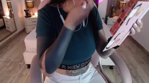 Snapshot of sam_mansson66 chatting on 17, 2, 2025 SAM MANSON online show from 17, 2, 2025