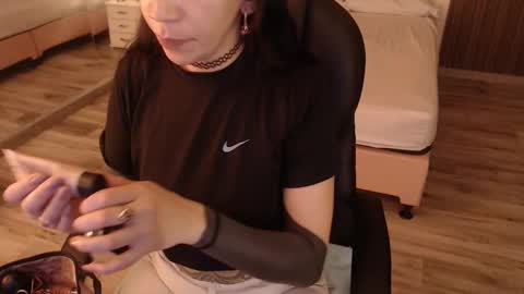 Snapshot of sam_mansson66 chatting on 12, 9, 2025 SAM MANSON online show from 12, 9, 2025