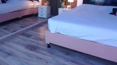 Snapshot of sam_mansson66 chatting on 5, 11, 2025 SAM MANSON online show from 5, 11, 2025