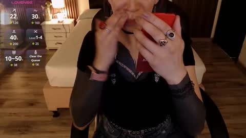 Snapshot of sam_mansson66 chatting on 22, 11, 2025 SAM MANSON online show from 22, 11, 2025