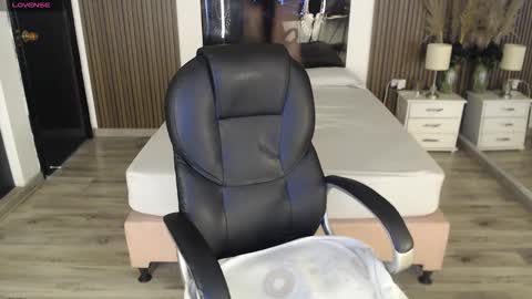 Snapshot of sam_mansson66 chatting on 15, 1, 2026 SAM MANSON online show from 15, 1, 2026