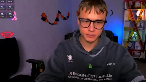 Sam online show from 21, 10, 2025