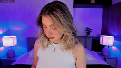 Snapshot of samanta_bone chatting on 14, 1, 2025 Samanta online show from 14, 1, 2025