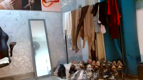 Snapshot of samanta_brownn_ chatting on 1, 7, 2026 samanta online show from 1, 7, 2026