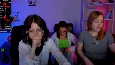 Snapshot of samanta_hotty chatting on 19, 10, 2025 samanta_hotty online show from 19, 10, 2025