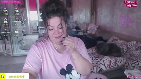 Snapshot of samanta_shy chatting on 20, 10, 2025 Marry online show from 20, 10, 2025