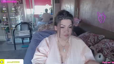Snapshot of samanta_shy chatting on 3, 11, 2025 Marry online show from 3, 11, 2025