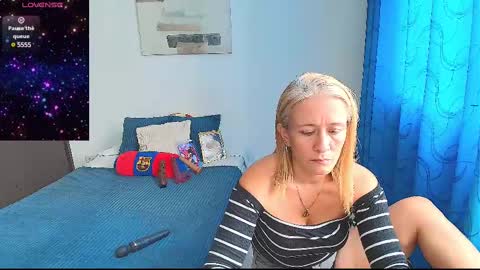 Snapshot of samanta_stone69 chatting on 11, 2, 2025 Samanta Stone online show from 11, 2, 2025
