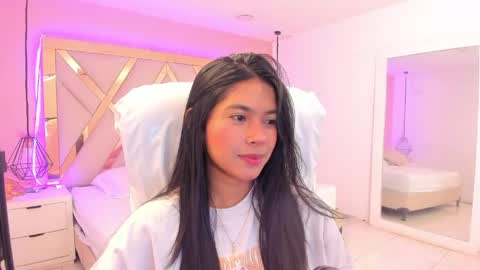 sam  online show from 15, 4, 2026