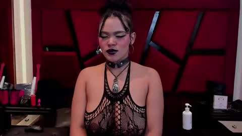 Snapshot of samantablake chatting on 21, 11, 2025 Samanta online show from 21, 11, 2025