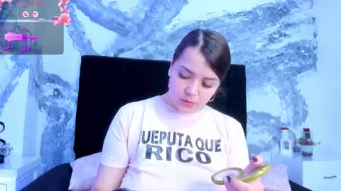 Snapshot of samantarave_ chatting on 5, 12, 2025 Samanta Rave online show from 5, 12, 2025