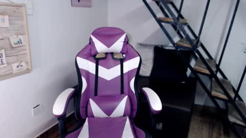 Snapshot of samantha2girl chatting on 14, 1, 2026 samantha online show from 14, 1, 2026