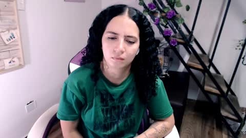 Snapshot of samantha2girl chatting on 1, 2, 2026 samantha online show from 1, 2, 2026