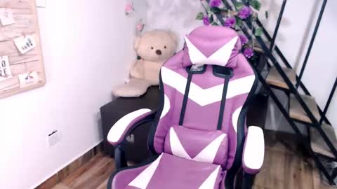 Snapshot of samantha2girl chatting on 3, 3, 2026 samantha online show from 3, 3, 2026