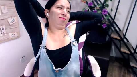 Snapshot of samantha2girl chatting on 26, 3, 2026 samantha online show from 26, 3, 2026