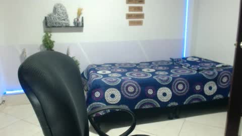 Snapshot of samantha__morris chatting on 10, 11, 2025 sammy online show from 10, 11, 2025