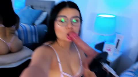 Snapshot of samantha__vega chatting on 16, 1, 2025 Samantha Vega online show from 16, 1, 2025