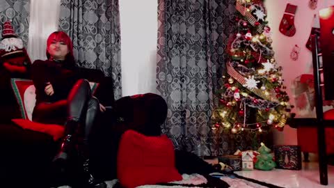 Snapshot of samantha_abrill chatting on 10, 12, 2024 Samantha and Victor online show from 10, 12, 2024