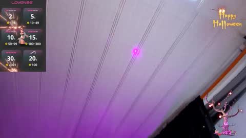 samantha_blow online show from 30, 10, 2025