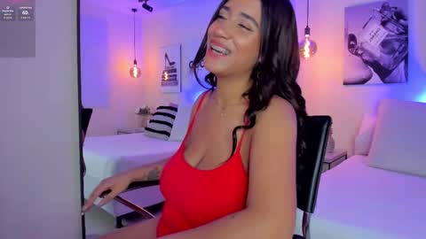 Snapshot of samantha_hotly chatting on 25, 9, 2025 Samantha online show from 25, 9, 2025