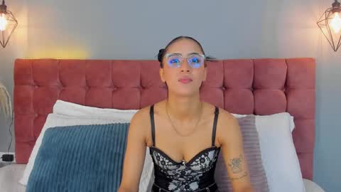Snapshot of samantha_luv_ chatting on 3, 12, 2025 Samantha online show from 3, 12, 2025
