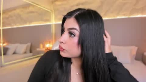 Snapshot of samanthaa_22_ chatting on 2, 7, 2026 Samanthaa online show from 2, 7, 2026