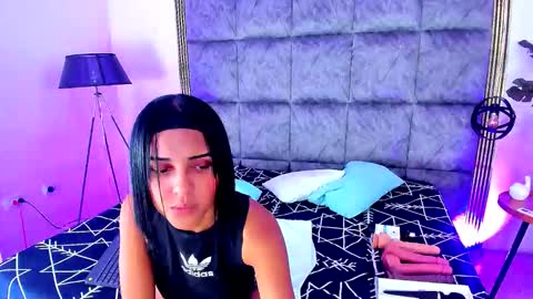 Samantha online show from 4, 12, 2025