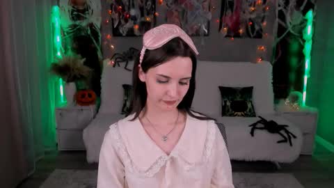 Snapshot of samanthaawalker chatting on 8, 10, 2025 SamanthaaWalker online show from 8, 10, 2025