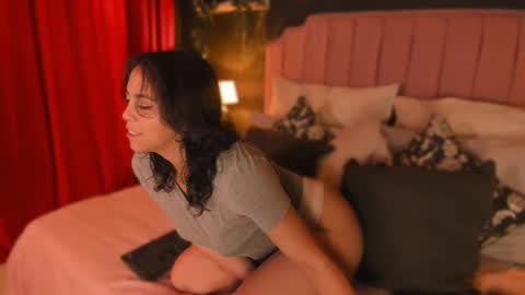 Snapshot of samanthadela chatting on 1, 10, 2025 SAMM online show from 1, 10, 2025
