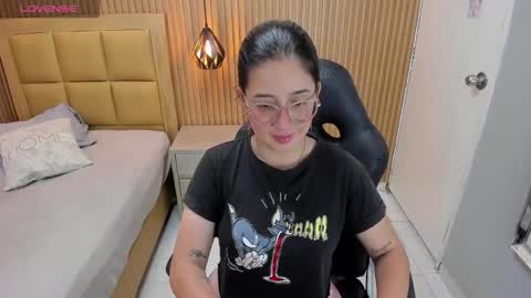 Snapshot of samanthafiore1 chatting on 16, 2, 2026 online show from 16, 2, 2026