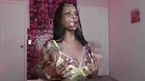 Snapshot of samanthaporsha chatting on 11, 1, 2025 samanthaporsha online show from 11, 1, 2025