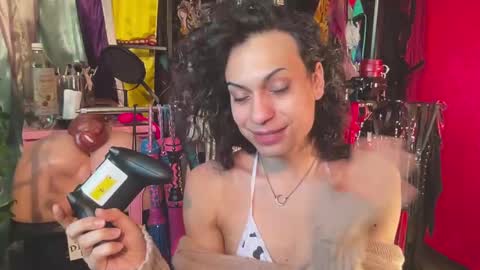 Snapshot of samanthasayten chatting on 11, 11, 2025 Samantha SayTen online show from 11, 11, 2025